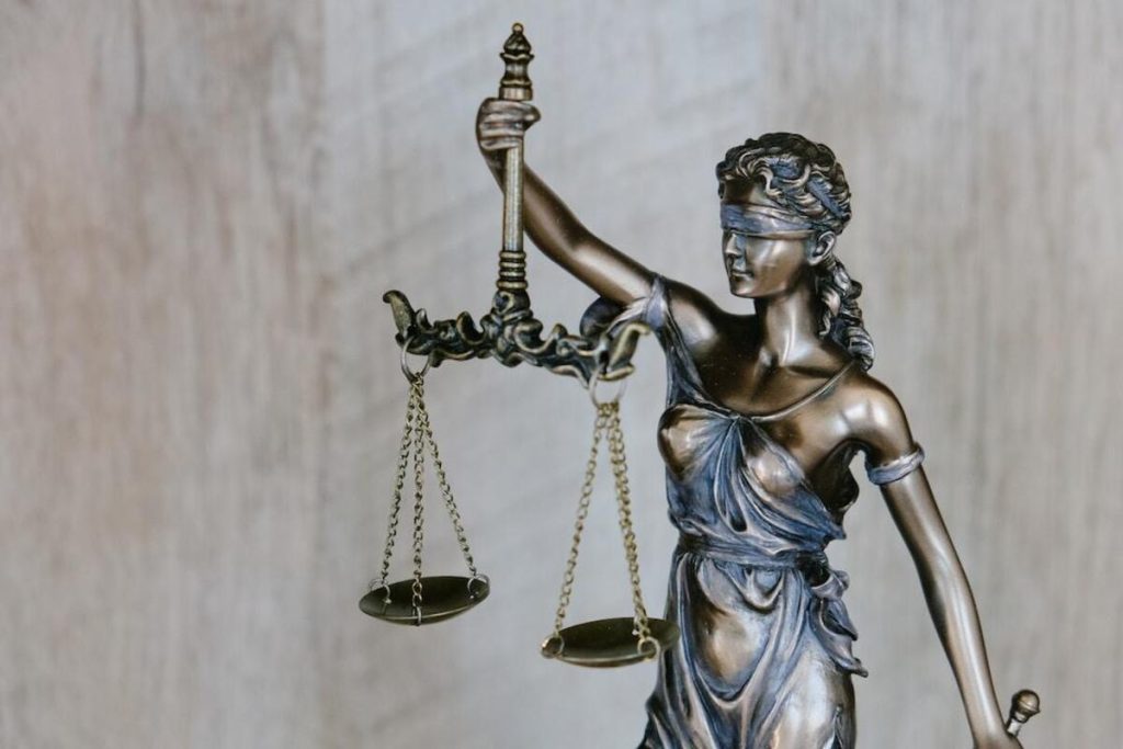 ABA approved paralegal program