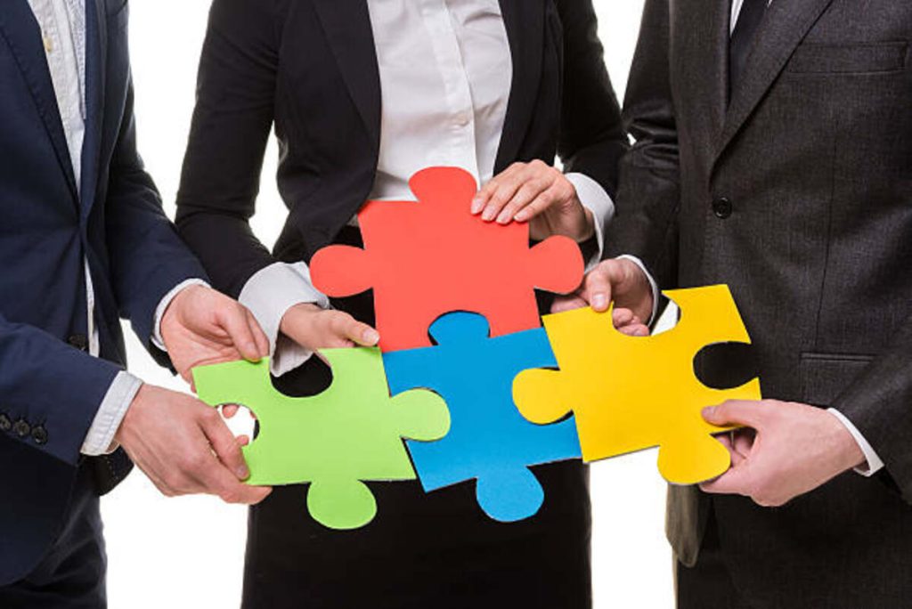 How Business Services Match the Pairs